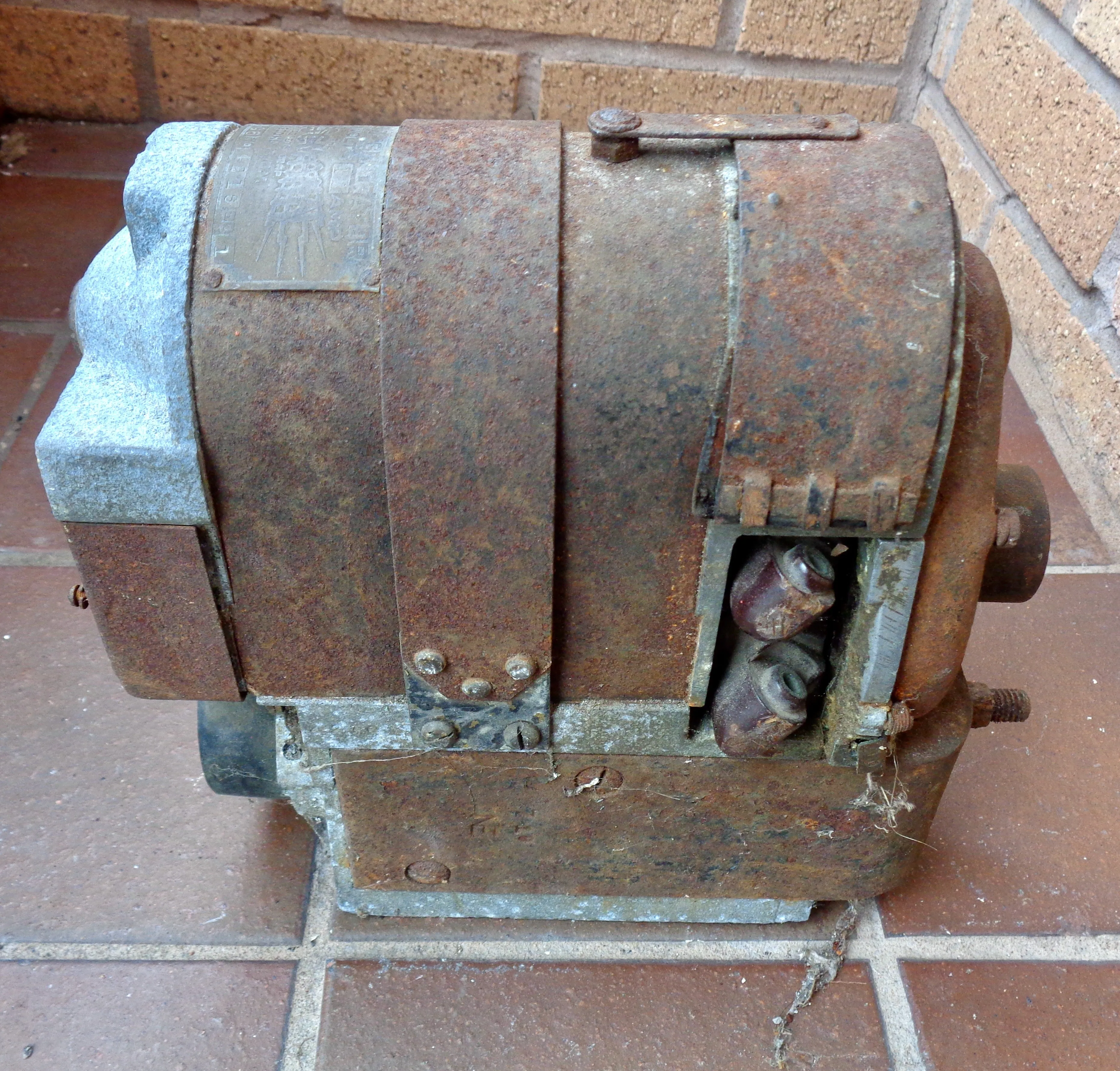 1920s Eisemann Type M4G6 Magneto Generator 6 Volts 12 Amp