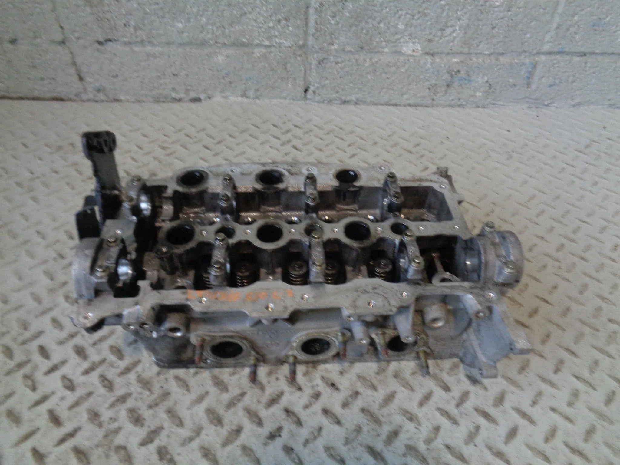 Cylinder Head 2.7 TDV6 Off Side Discovery 3 Range Rover Sport Land Rover K11123