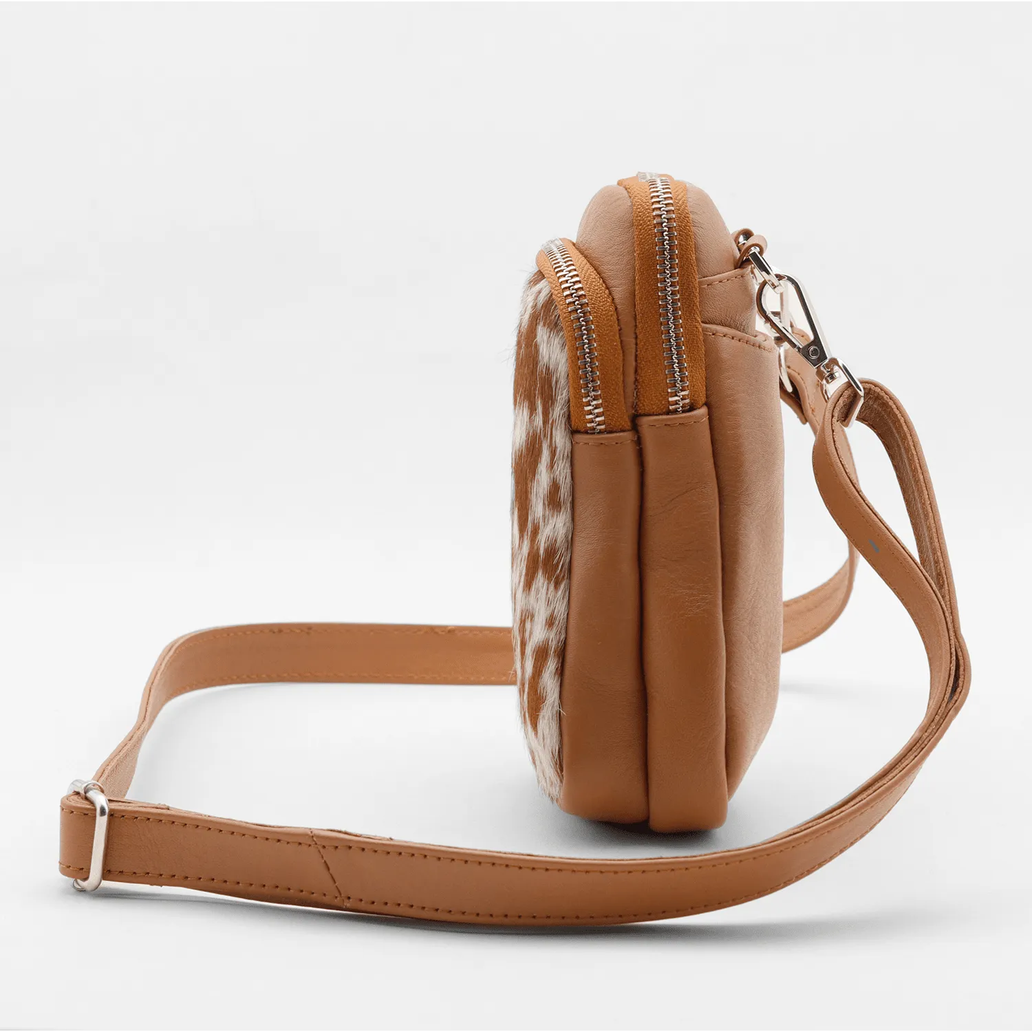 Journey Cowhide Cellphone Bag