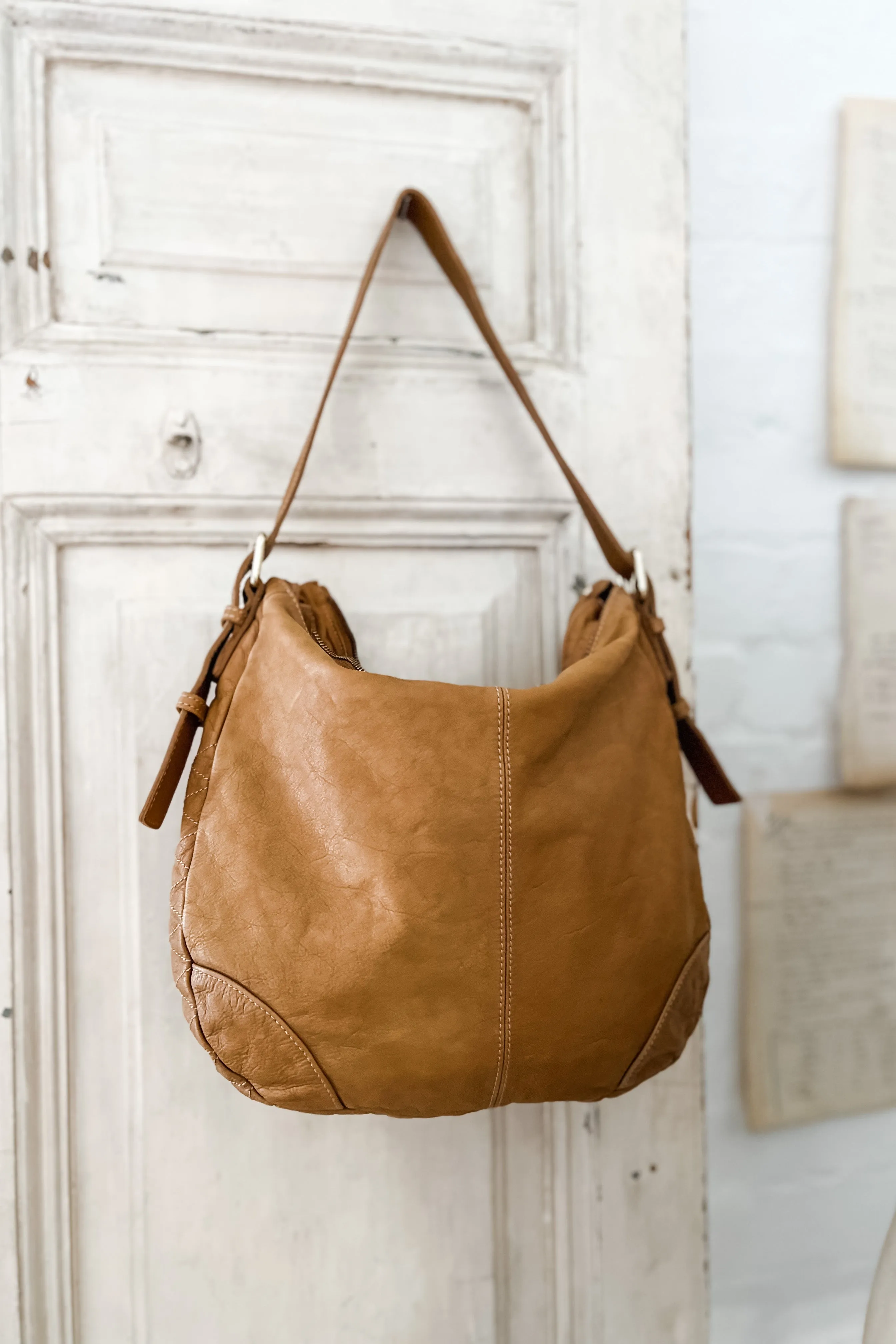 Rose & Lyle | Lola Hobo | Caramel