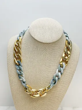 Shiny Gold Link Acrylic Necklace - Gray