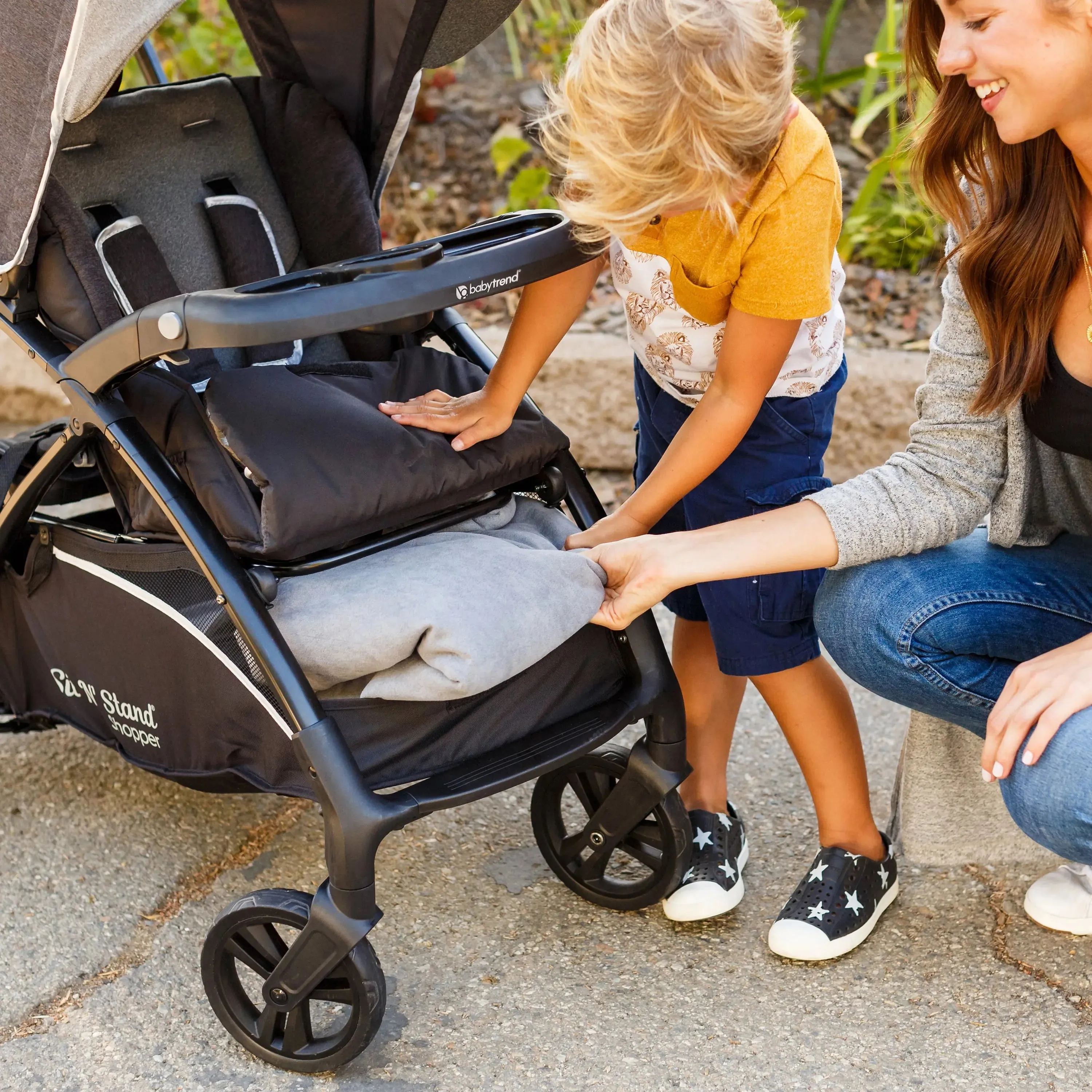 Sit N Stand® 5-in-1 Shopper Travel System with Ally™ 35 Infant Car Seat