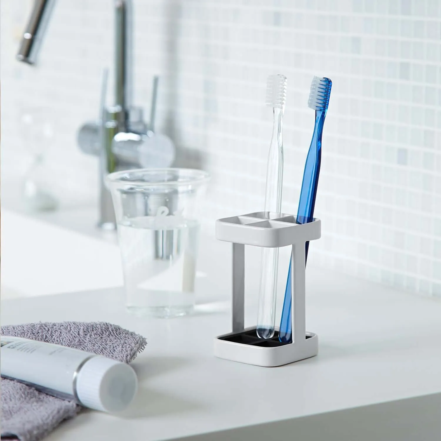 Toothbrush Stand