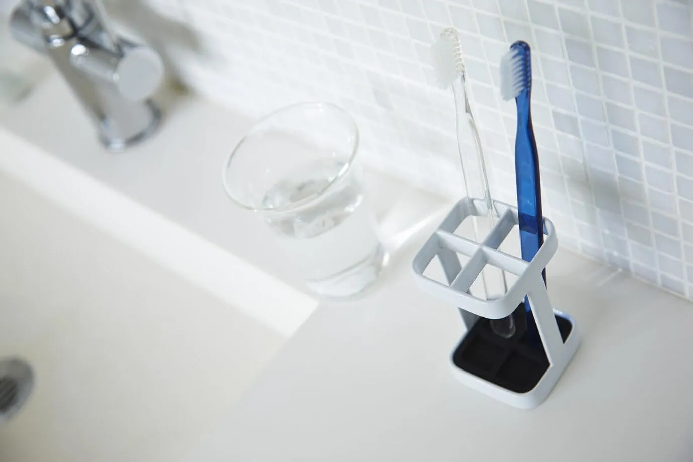 Toothbrush Stand